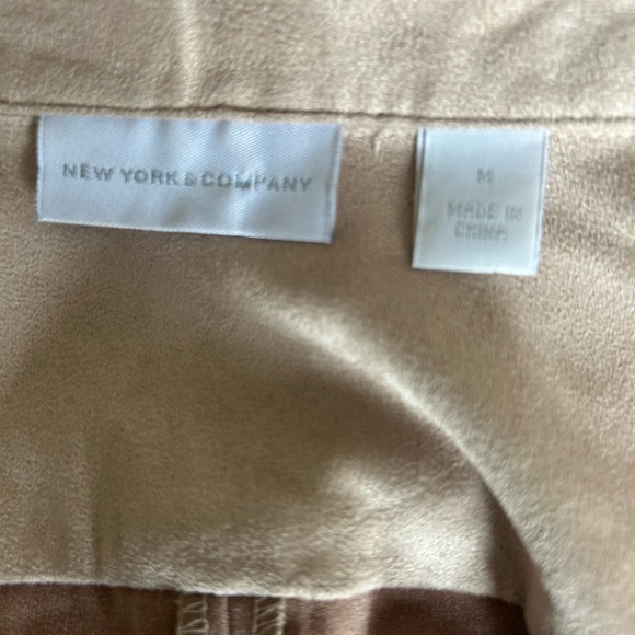 Shirt - Picture 9 of 10